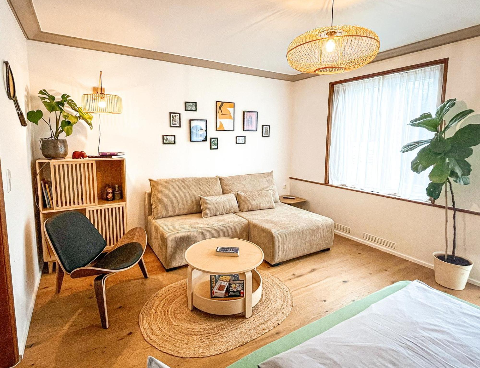 Hacienda Flats - Wunderschoene Ferienwohnungen Am Seewald フリードリヒスハーフェン 部屋 写真